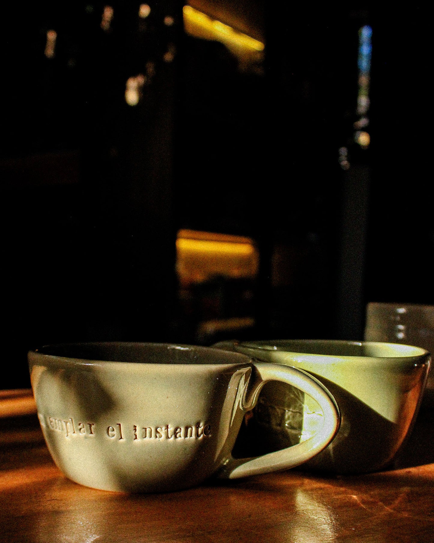 Dos tazas grandes