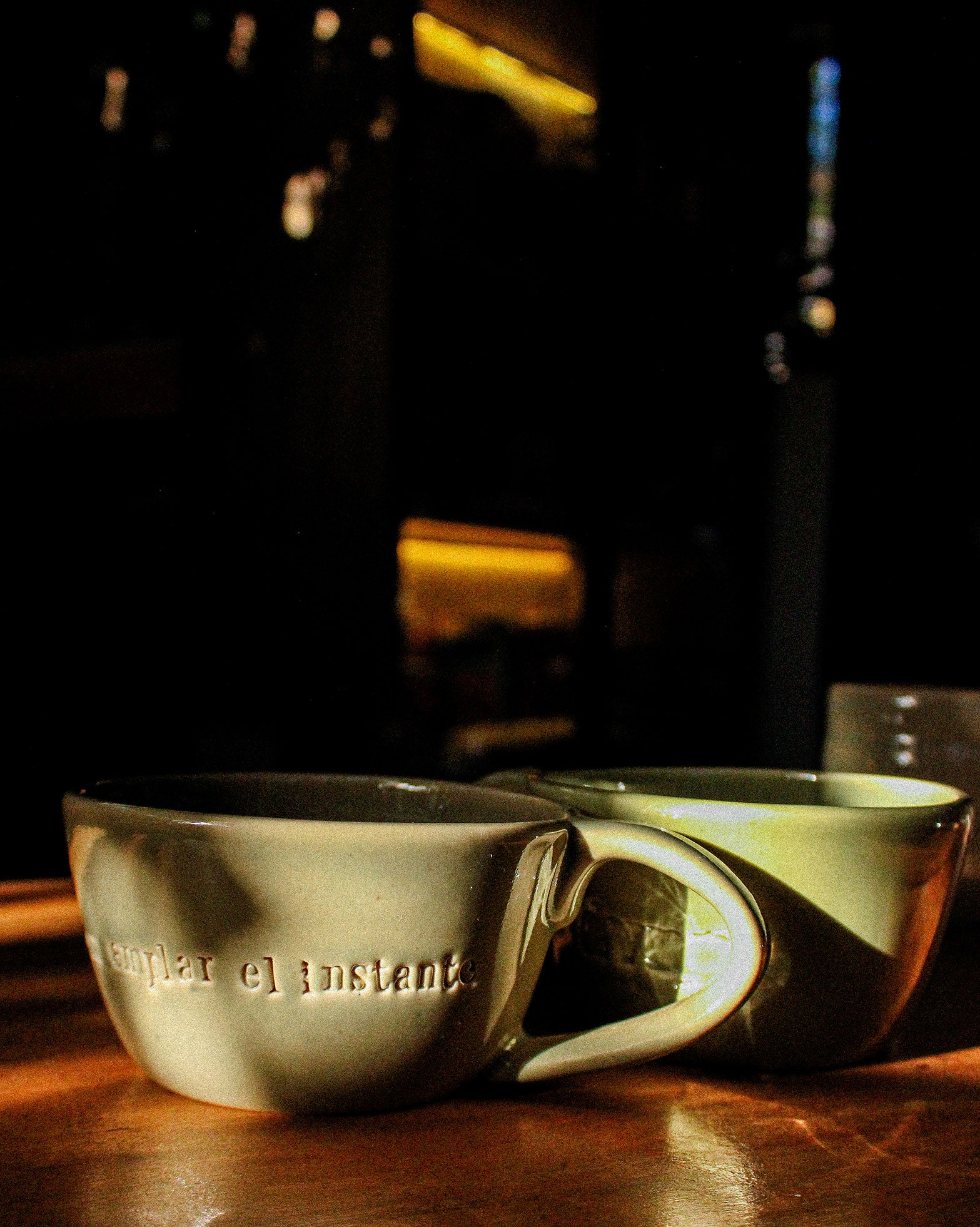Dos tazas grandes